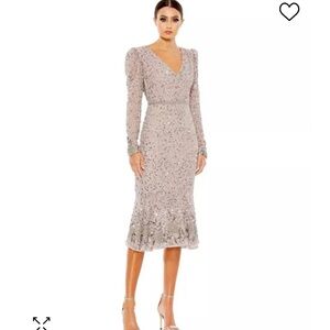 Mac Duggal dress Size 16
Women's Embroidered Illusion Cap Sleeve A Line Gown